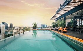 Kin Hotel Thi Sach